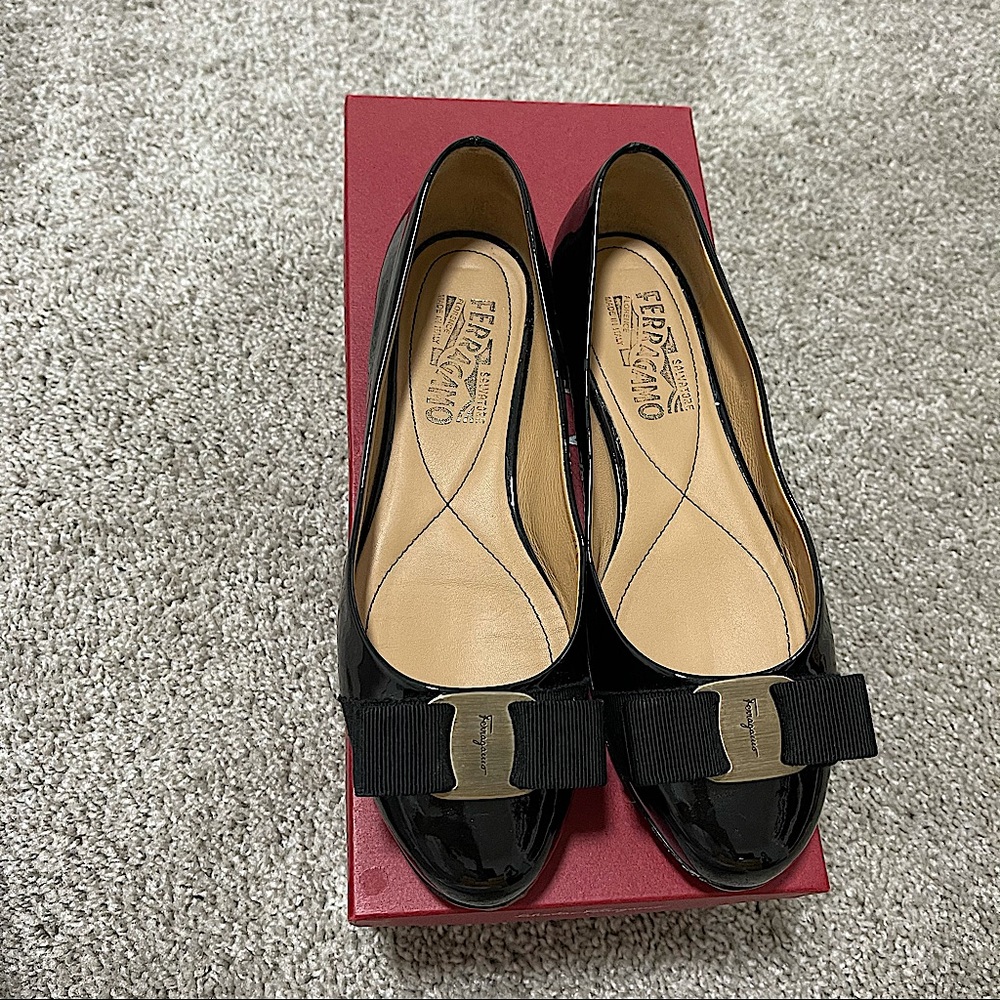 Salvatore Ferragamo Varina Ballet Flat Shoes